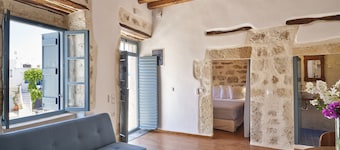 Kambos House