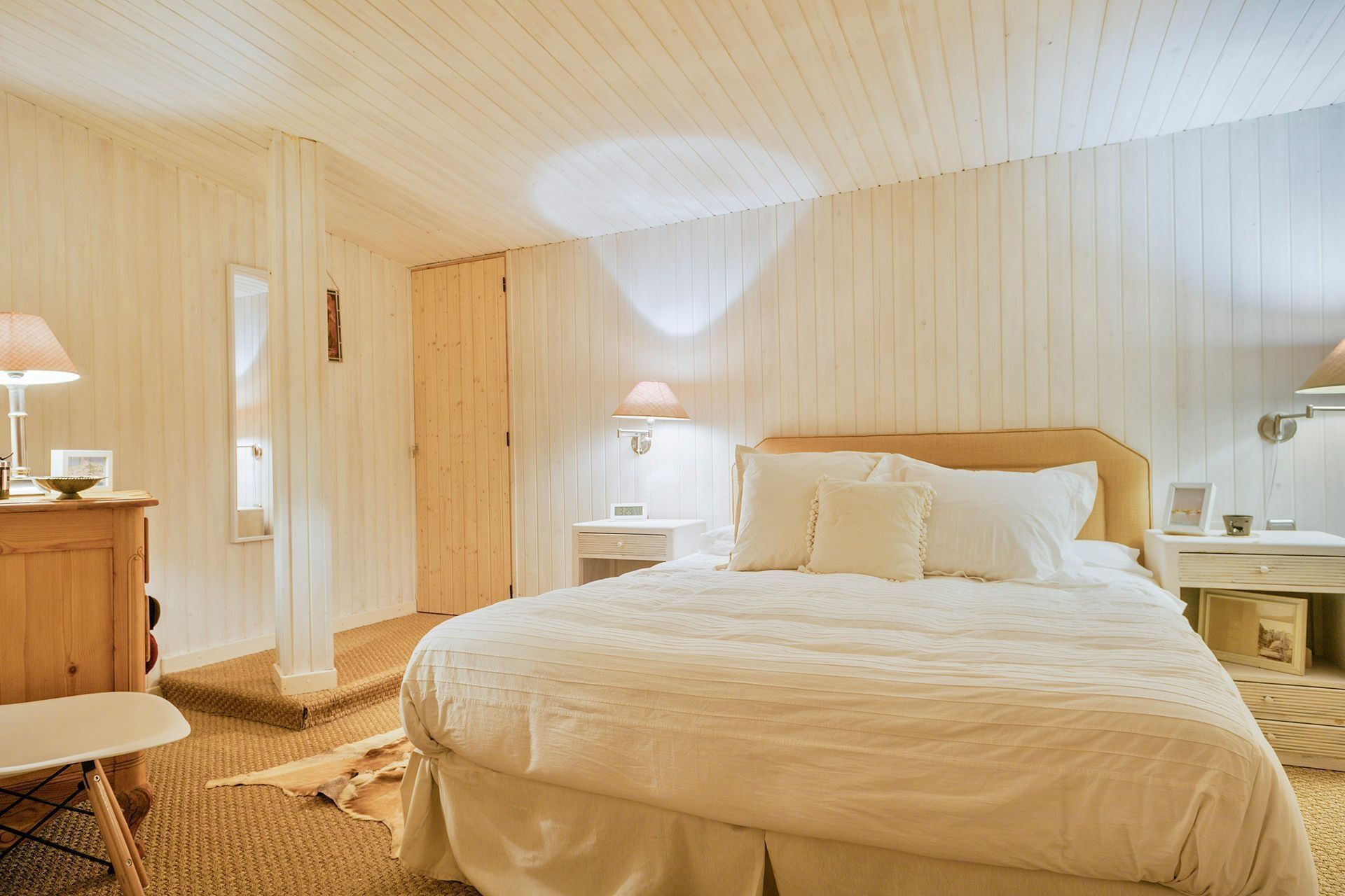 3 bedrooms, iron/ironing board, travel crib, WiFi