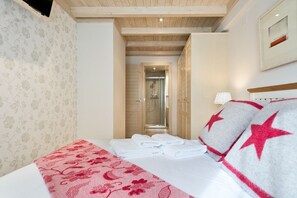 2 Schlafzimmer, Bügeleisen/Bügelbrett, Internetzugang, Bettwäsche