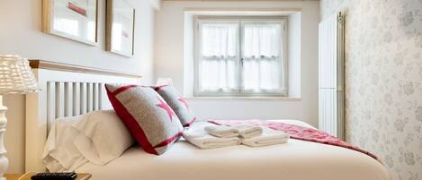 2 soveværelser, strygejern/strygebræt, internetforbindelse, sengetøj