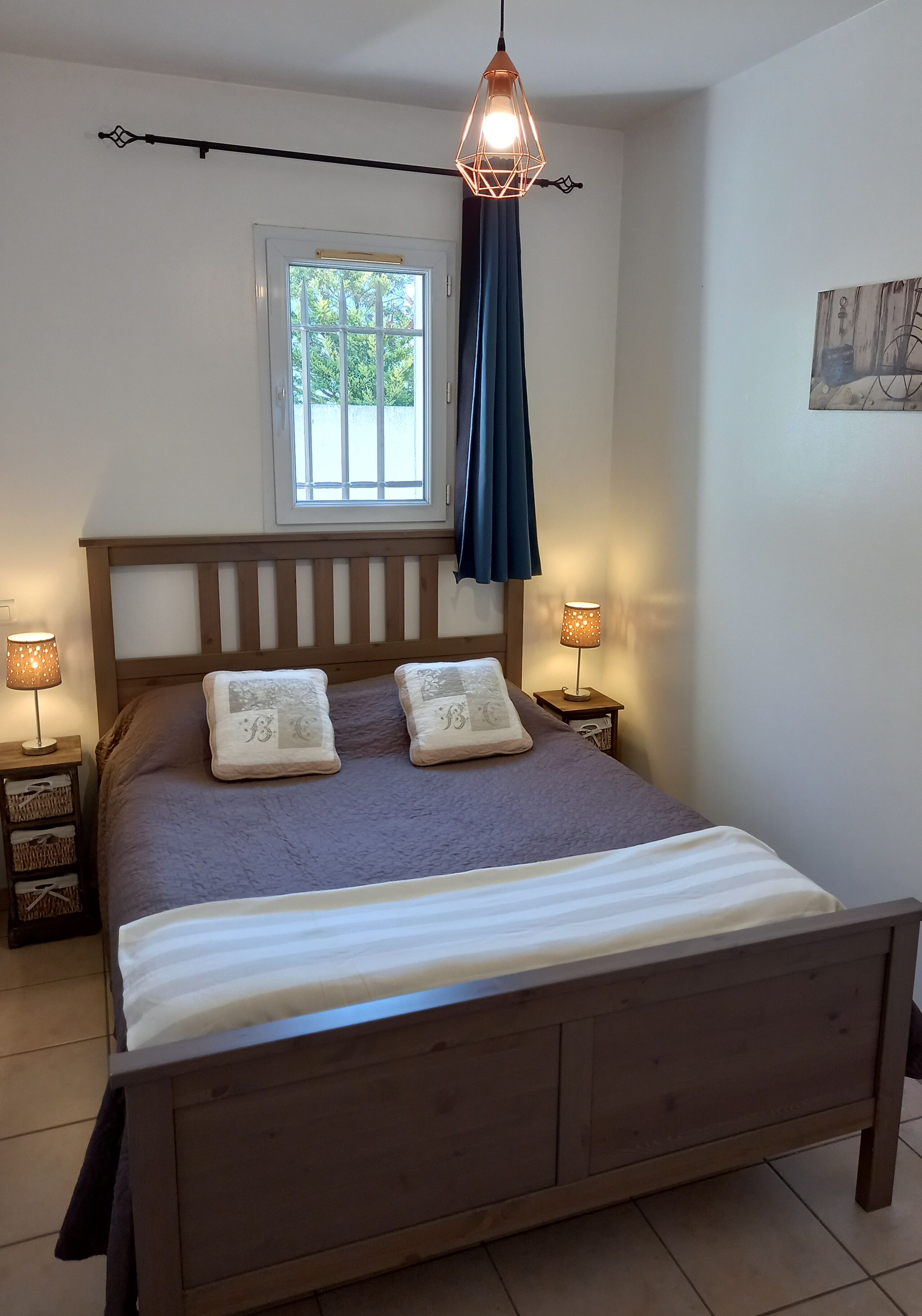 3 chambres, fer et planche à repasser, lit parapluie, Wi-Fi gratuit
