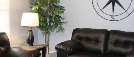 Smart TV, reproductor de DVD, libros y videoteca