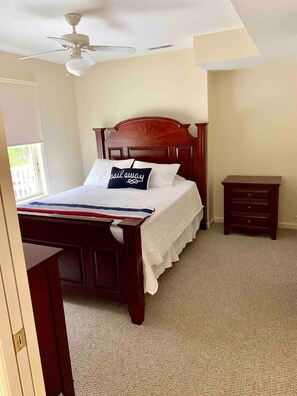 3 bedrooms, bed sheets