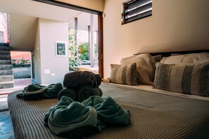 4 slaapkamers, een kluis op de kamer, een strijkplank/strijkijzer