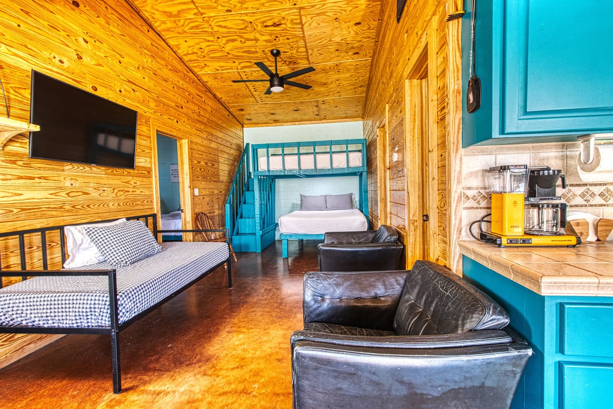 2 habitaciones, muebles diferentes y wifi gratis