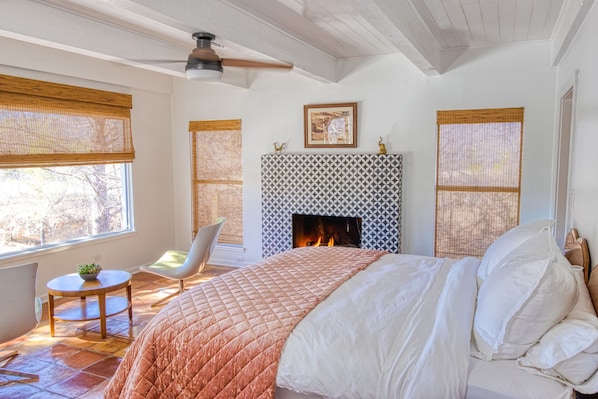 Casa de lujo | Muebles diferentes y wifi gratis 