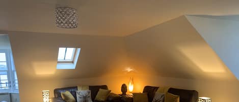 Apartment, 2 Bedrooms | Living area