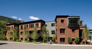 House (Aspen Obermeyer 102P) | Exterior