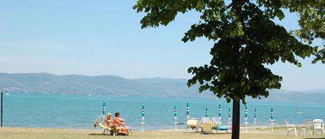 Sun-loungers, beach towels