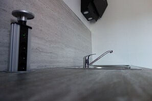 Unclassified image, 2 of 14, button - 50 Nuances de Rouges - Sleep like at home (Châteaubriant)