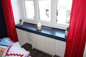 2 bedrooms, desk, bed sheets - 50 Nuances de Rouges - Sleep like at home (Châteaubriant)