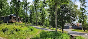 The Blackberry Cottage at Mountain Paradise