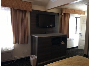 1 室のベッドルーム、デスク、アイロン / アイロン台、WiFi