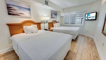 1 habitación, tabla de planchar con plancha, wifi gratis y ropa de cama