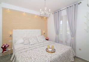 2 bedrooms, WiFi, bed sheets - Villa Antea Apartments - Family Two Bedroom Apartment with Terrace (Dubrovnik)