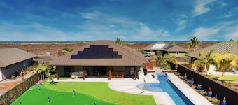 Ultimate Luxury Resort Vacation- Island Oasis Villa has a lap pool and minature golf course