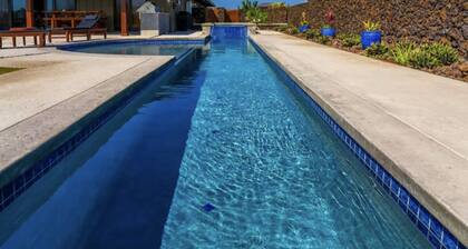 Ultimate Luxury Resort Vacation- Island Oasis Villa has a lap pool and minature golf course