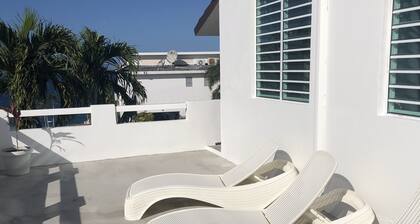 Coastal Views 5 minutes to the beach