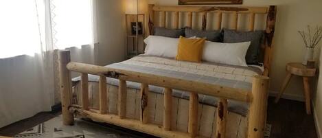 2 Schlafzimmer, Bügeleisen/Bügelbrett, Reisekinderbett, Bettwäsche