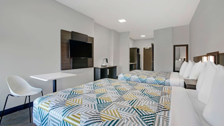 Motel 6 Monahans, TX