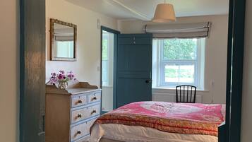 3 chambres, fer et planche Ă repasser, Wi-Fi gratuit, draps fournis