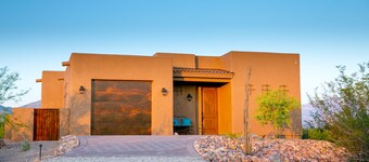 Tanque Verde Valley Private Guest House 2 Bedroom, 2 Bath