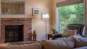 Condo, 2 Bedrooms | Living room - 106 Wanderers Way by Alpine Lodging Sun Valley (Ketchum)