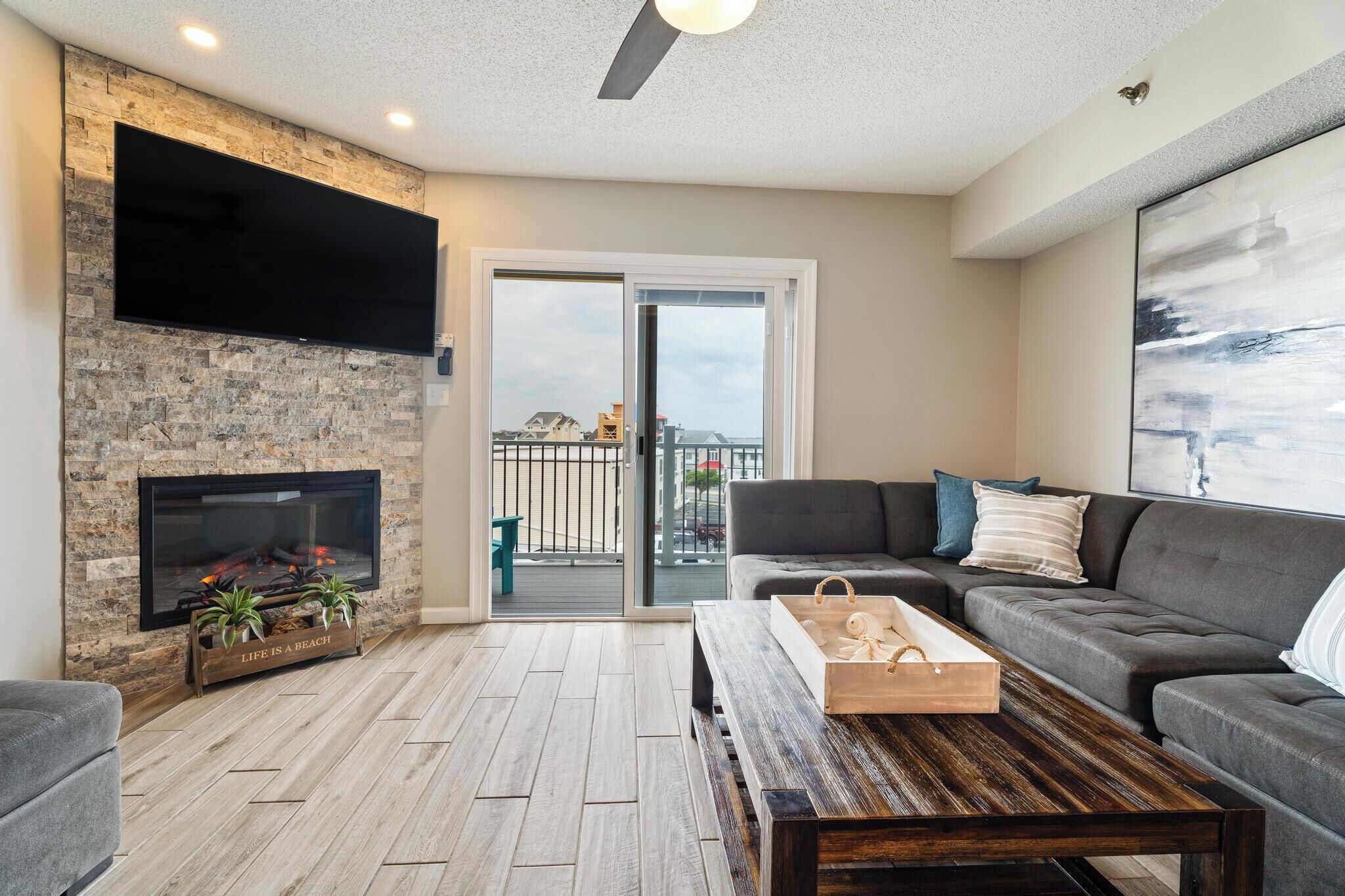 TV, fireplace, books, offices