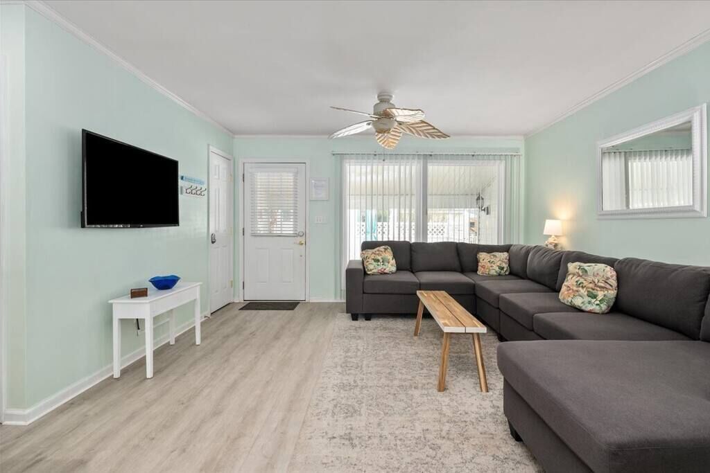 2x King Bedrooms - Fenced Yard - Large Families