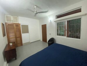 1 chambre, Wi-Fi, literie fournie, accessible en fauteuil roulant