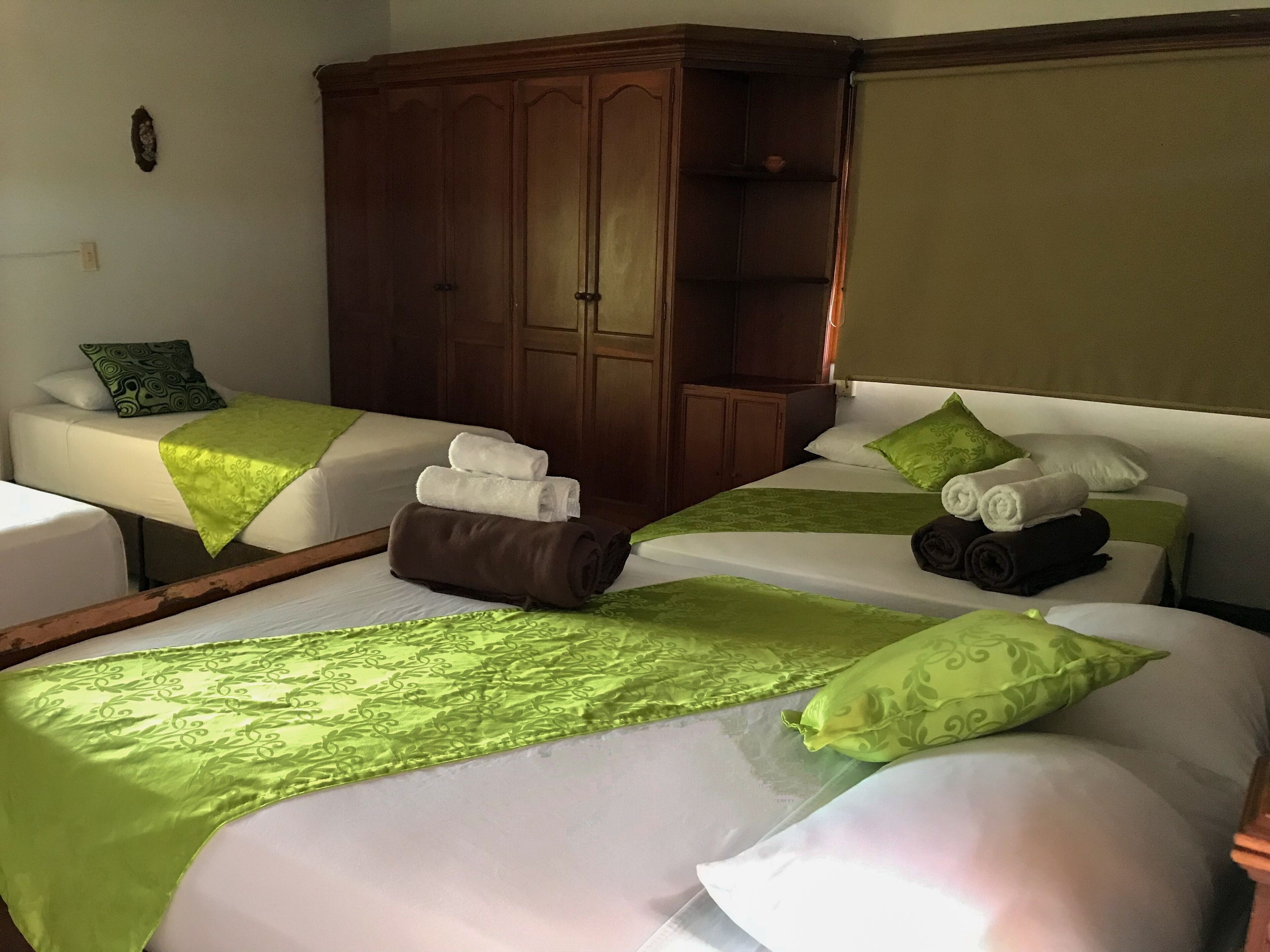 Internet, ropa de cama, accesible en silla de ruedas
