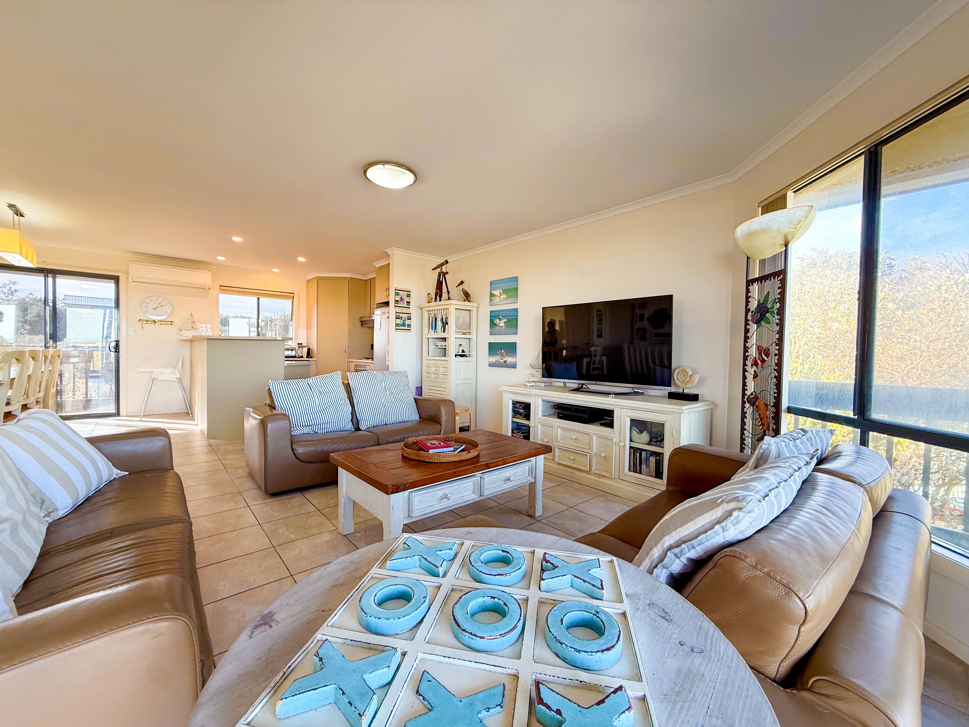 Holiday On Hero, Dog Friendly, Outdoor Spa, 3 Mins Walk To The Beach, Fast Wifi - Middleton