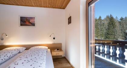 Apartment "Kesselberg" near Skiing Area with Forest View & Shared Garden