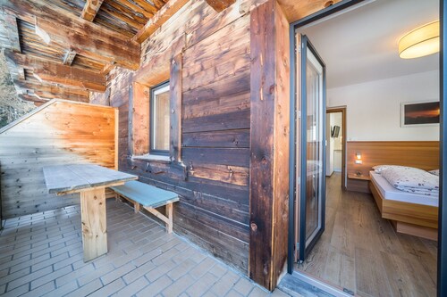 Ferienwohnung "Ifinger" in der Nähe des Skigebiets mit Waldblick, Balkon und Gemeinschaftsgarten