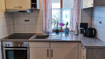 Fridge, microwave, oven, highchair