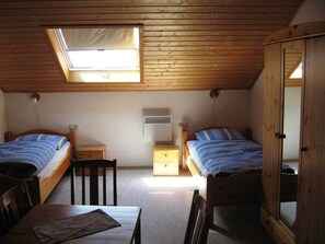4 Schlafzimmer