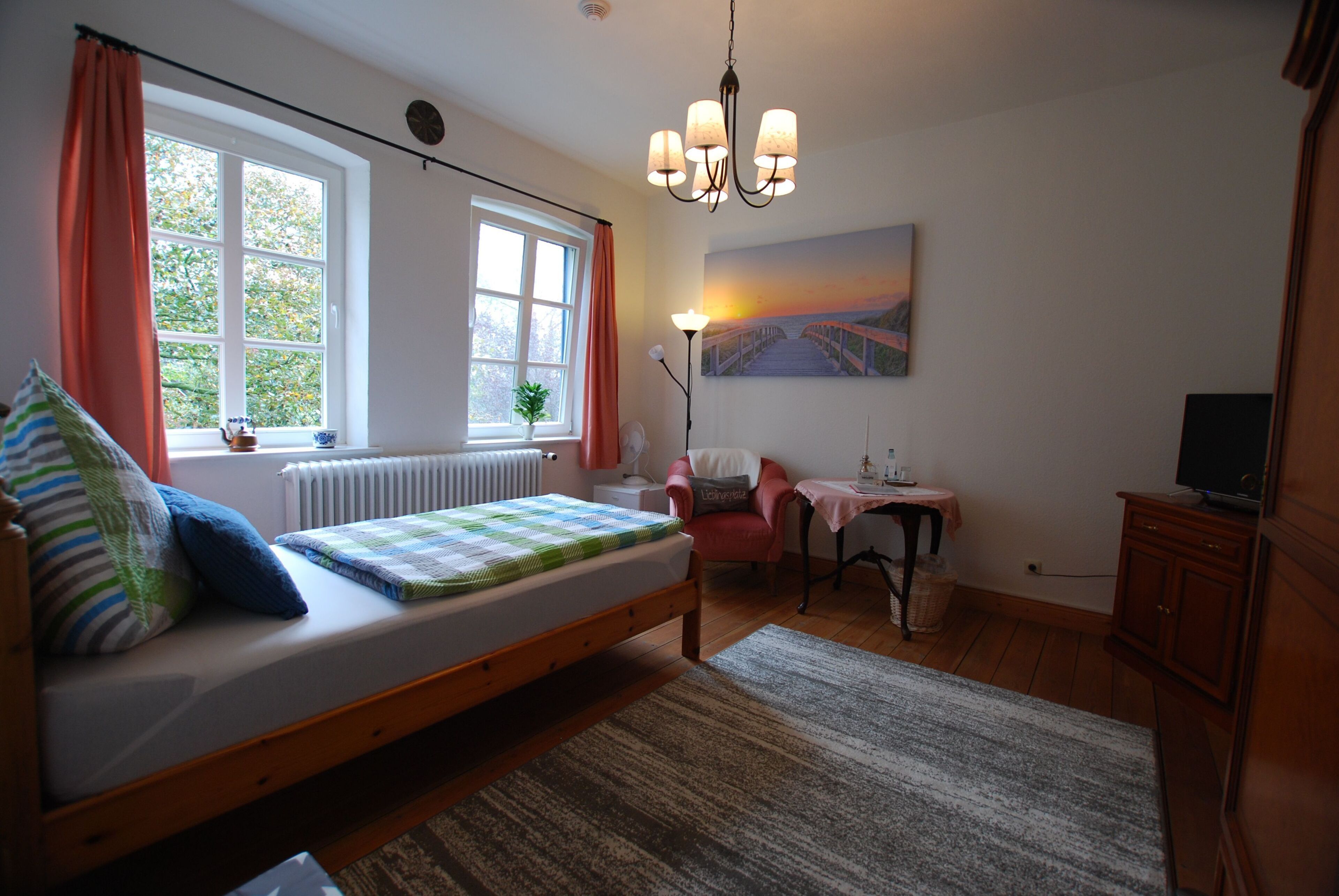 1 bedroom, in-room safe, bed sheets