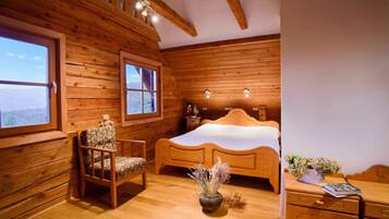 Family Chalet, Multiple Bedrooms, Mountainside (Chalet Podgorje With Pool) | 3 bedrooms, free WiFi, bed sheets