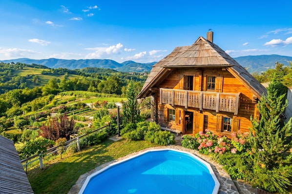 Family Chalet, Multiple Bedrooms, Mountainside (Chalet Podgorje With Pool) | Exterior