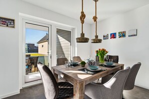 Dining - Ankergrund - ground floor, terrace, fireplace (Büsum)
