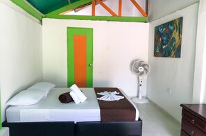 Internetforbindelse, sengetøj, adgang for kørestole