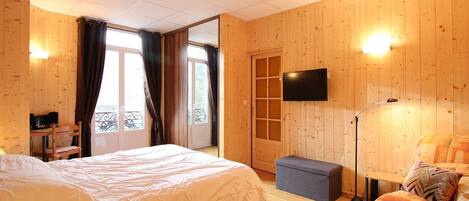 1 chambre, Wi-Fi gratuit, draps fournis