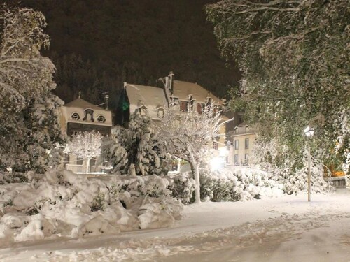 Mont-Dore: Cozy T2 with Wifi and TV Box