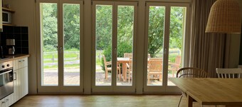 4-room green vacation home for up to 8 people - 4-room colorful vacation homes, OVS 999