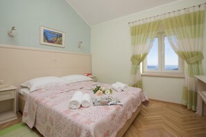 Familienvilla, Mehrere Schlafzimmer, Bergseite (Luxury Panorama Villa Dia)