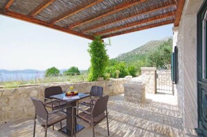 Family Villa, Multiple Bedrooms, Mountainside (Luxury Panorama Villa Dia) | Outdoor dining - Luxury Panorama Villa Dia (Dubrovnik)