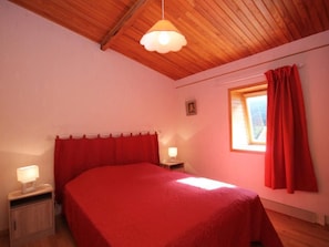 2 bedrooms, free WiFi
