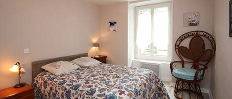 1 室のベッドルーム、旅行用ベビーベッド、WiFi (無料)