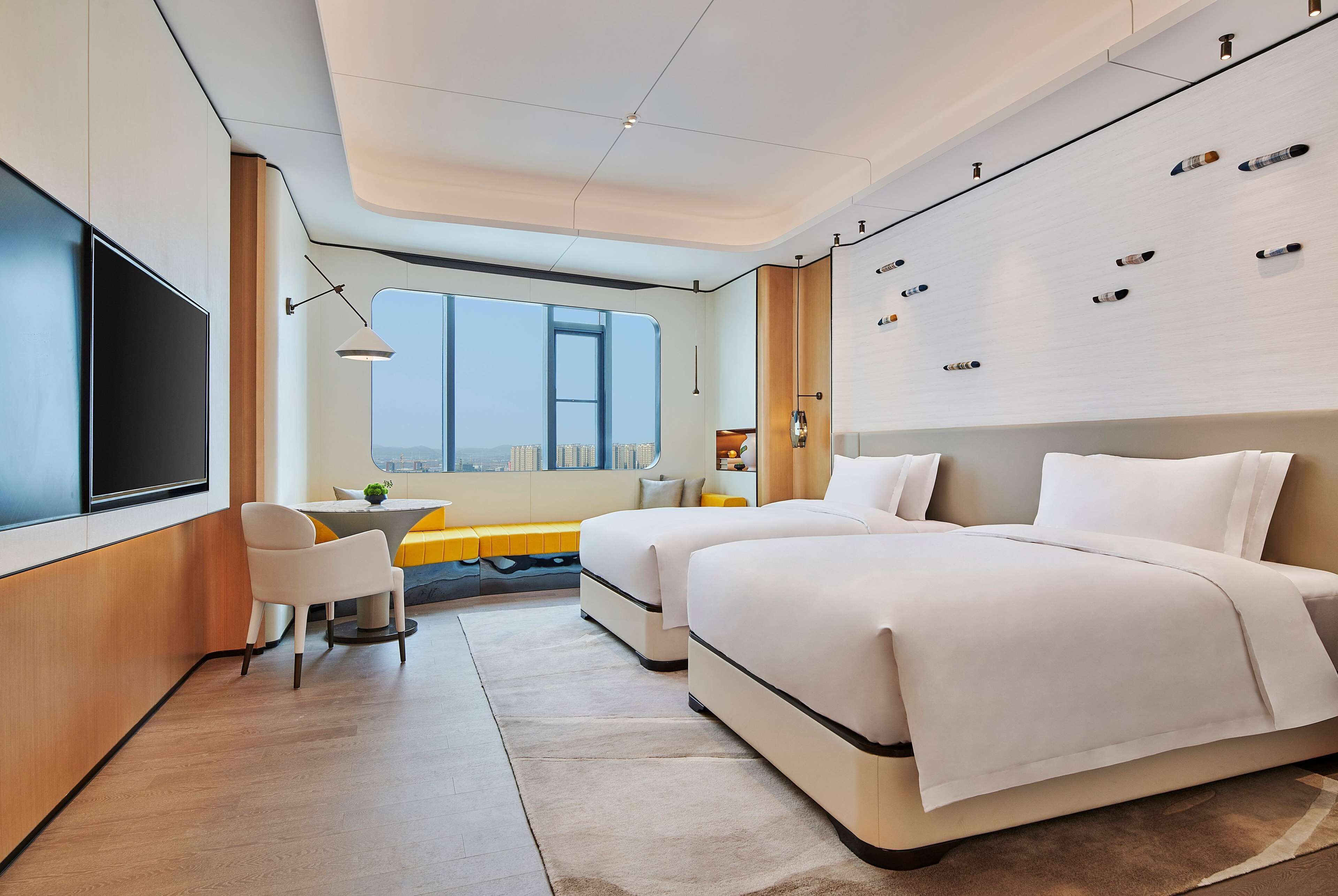 1 bedroom, in-room safe, desk, soundproofing