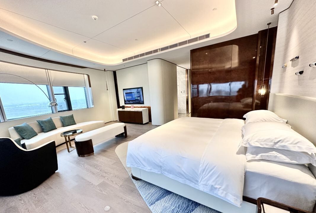 junior suite, 1 king bed | view from room